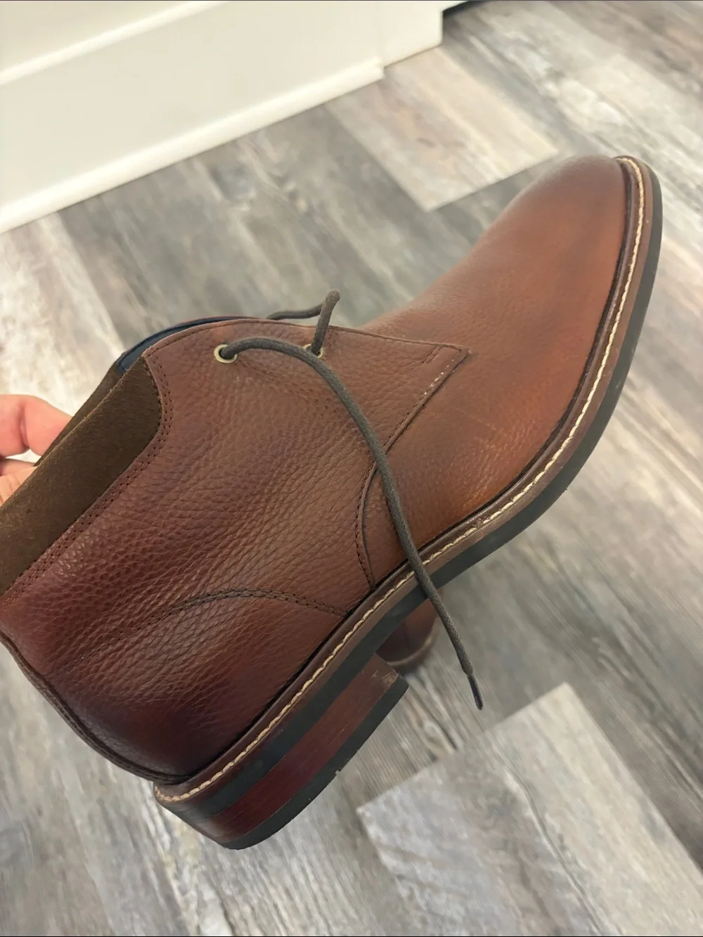 Cole Haan Men's Brown Leather Chukka Boots (Like New!)